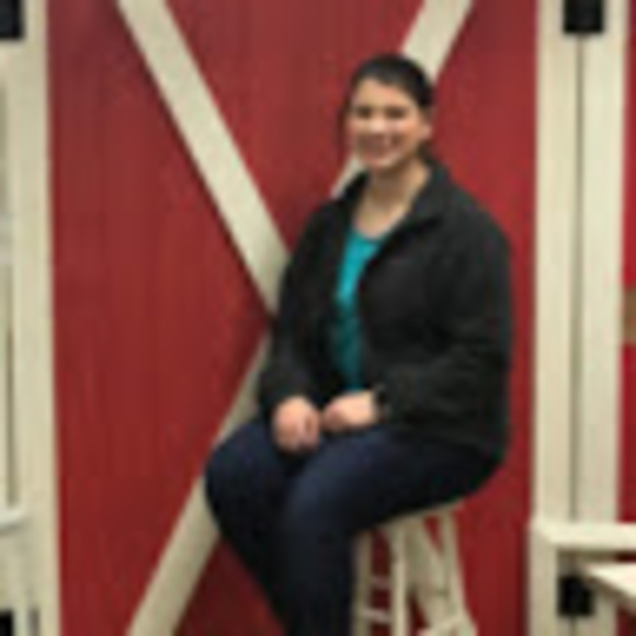 Meet your Posher, Natalie - Picture 1 of 1